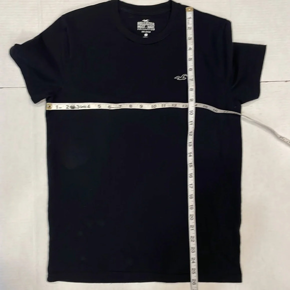 Hollister must have collection black tee t-shirt men’s size small - Picture 3 of 3